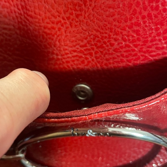 Liz & Co. Bold Red Shoulder bag numerous compartments. 14.5” L, 6”W - Picture 9 of 12